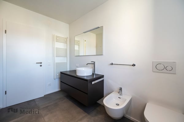 MODERNO 2.5 LOCALI ALTO STANDING IN VILLA D'EPOCA 12