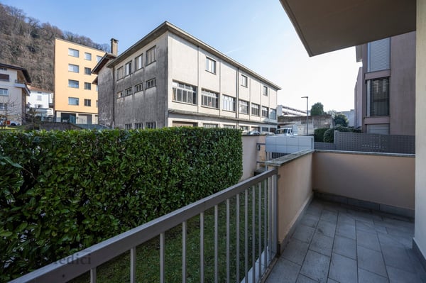3.5 LOCALI IN POSIZIONE STRATEGICA 11