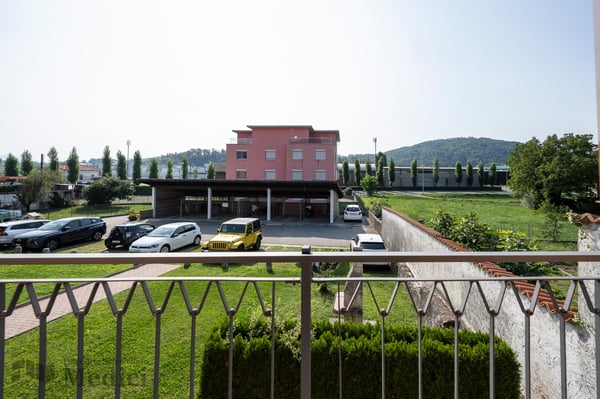 ELEGANTE DUPLEX 2.5 LOCALI IN CORTE CARATTERISTICA TICINESE 17