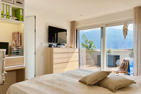 Luxuriöse 2,5 Zimmerwohnung in direkter Seenähe 6