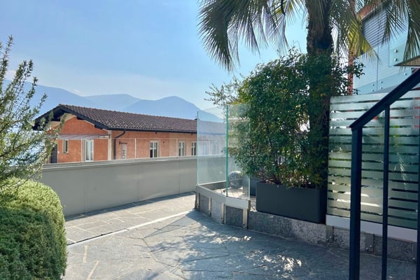 Luxuriöse 2,5 Zimmerwohnung in direkter Seenähe 44