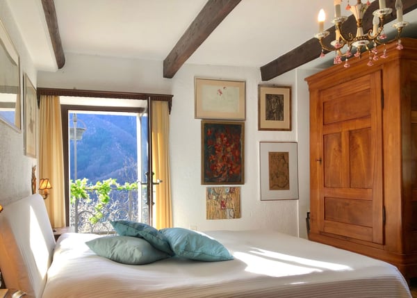 VERKAUFT ! Gemütliches Landhaus mit herrlichem Grundstück in ganzjähriger Sonnenlage 8