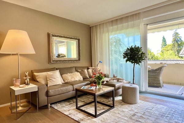 PERFEKTE WOHNUNG - Tolle Lage, Klima, Innenpool und günstige Nebenkosten ! 1