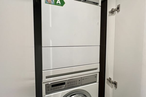 PERFEKTE WOHNUNG - Tolle Lage, Klima, Innenpool und günstige Nebenkosten ! 29