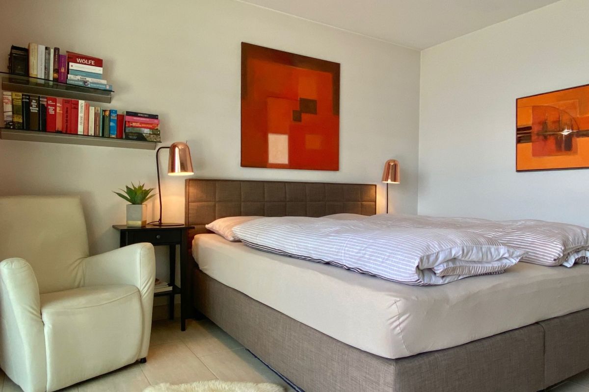 Exclusive villa with breathtaking 180° panoramic lake views and complete privacy