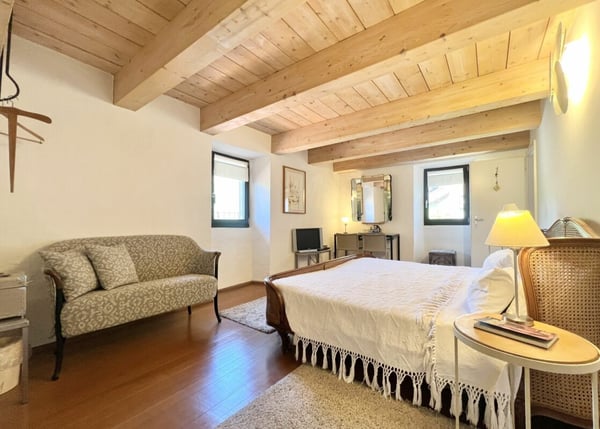LEBENSTRAUM TESSIN - Charmant renoviertes Dorfhaus mit grossem Atelier ideal für Kunst&Kultur und B&B 45