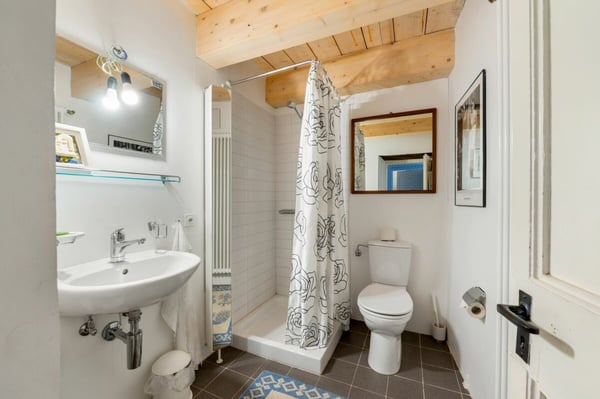 LEBENSTRAUM TESSIN - Charmant renoviertes Dorfhaus mit grossem Atelier ideal für Kunst&Kultur und B&B 16