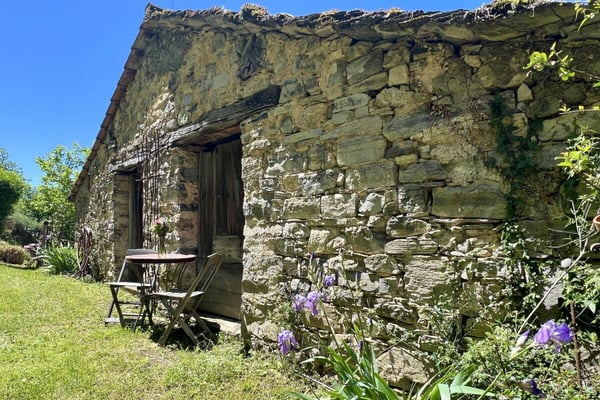 LEBENSTRAUM TESSIN - Charmant renoviertes Dorfhaus mit grossem Atelier ideal für Kunst&Kultur und B&B 36