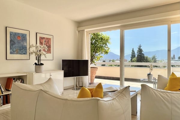 Elegante Attikawohnung mit grosser Sonnenterrasse und Gemeinschaftspool - Nähe See und Zentrum ASCONA 41