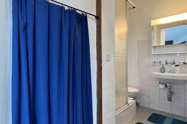 Häuschen mit  herrlicher Seesicht, Privatstrand und vielen 