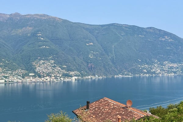 ITALIEN - Lago Maggiore, Nähe Schweizer Grenze, Doppelhaushälfte mit Seesicht 14