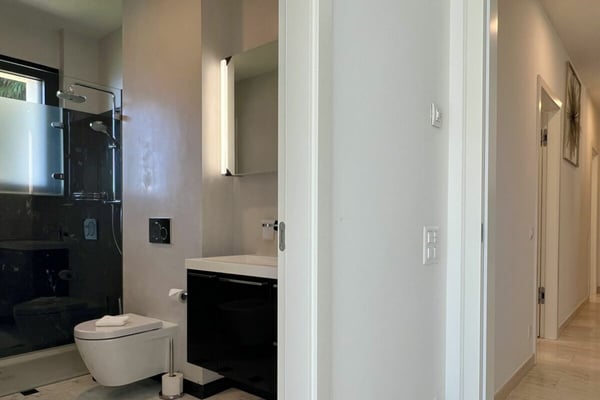 Exklusives Wohnen mit 180°Seesicht, Wellnessbereich & Pool 20