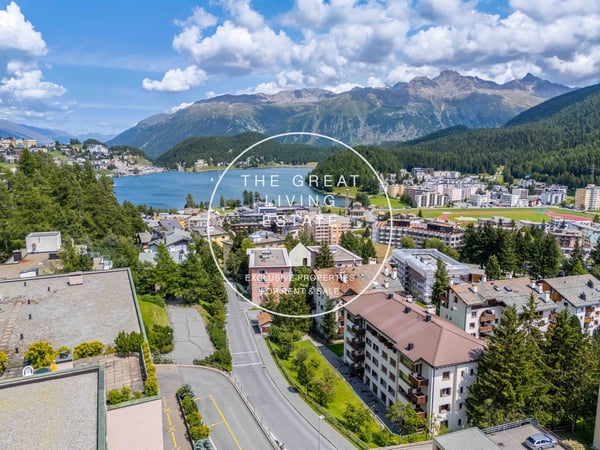 Elegante appartamento arredato di 1.5 locali a St. Moritz con vista panoramica 1