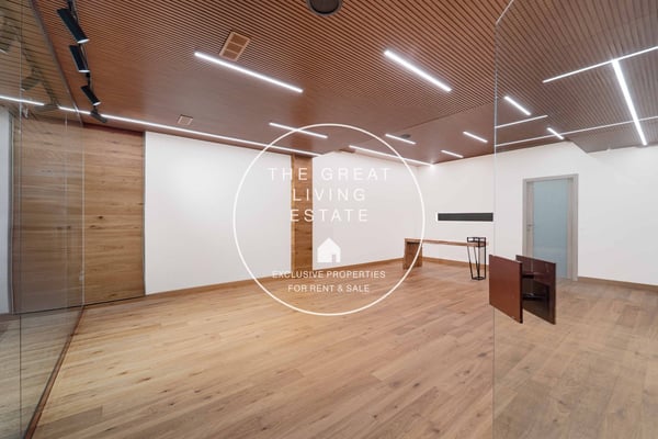 Spazio commerciale moderno a St. Moritz 4