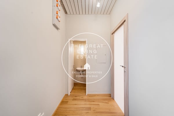 Spazio commerciale moderno a St. Moritz 9