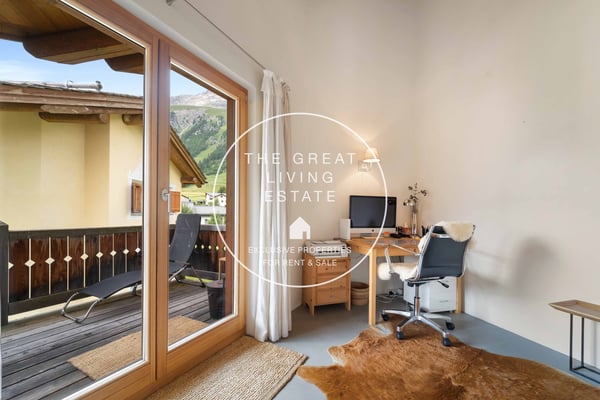 Elegante attico di 1.5 locali con vista panoramica a Samedan 8