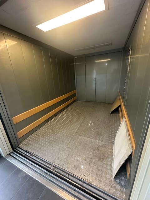 Moderne Büros zur Miete in Gravesano - Via al Fiume 1 11