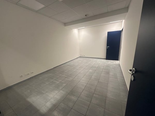 Moderne Büros zur Miete in Gravesano - Via al Fiume 1 9