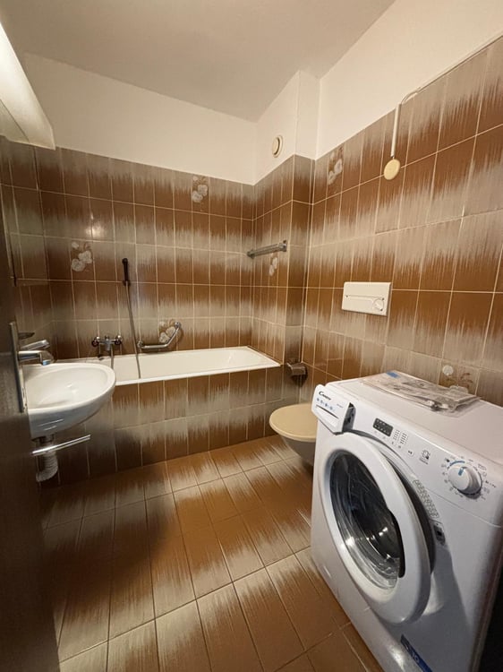 Confortevole appartamento con balcone 9