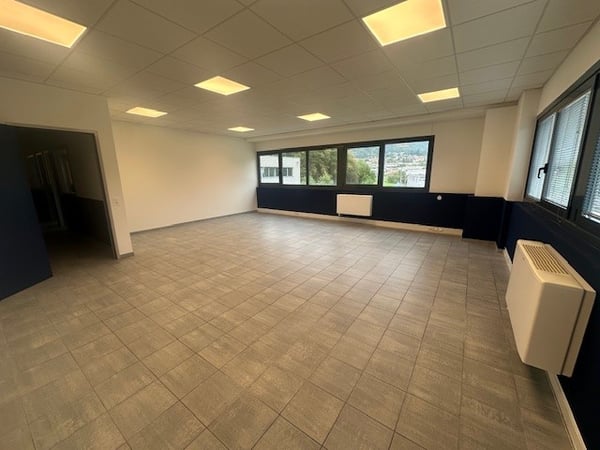 Moderne Büros zur Miete in Gravesano - Via al Fiume 1 3