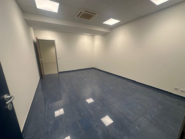 Moderne Büros zur Miete in Gravesano - Via al Fiume 1 8