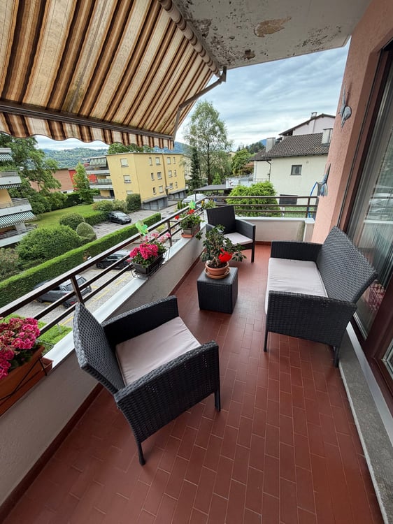Grazioso con balcone 10