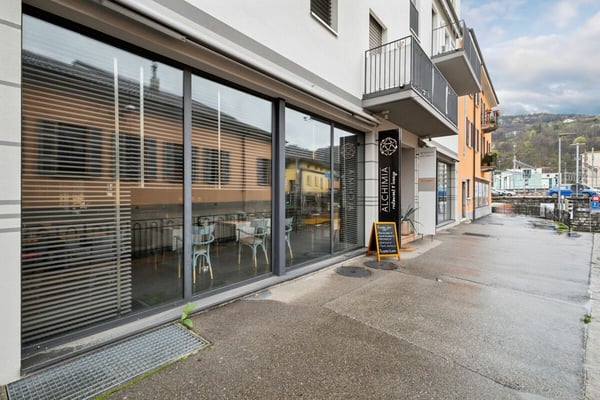 Ristorante esclusivo / Spazio commerciale strategico 10