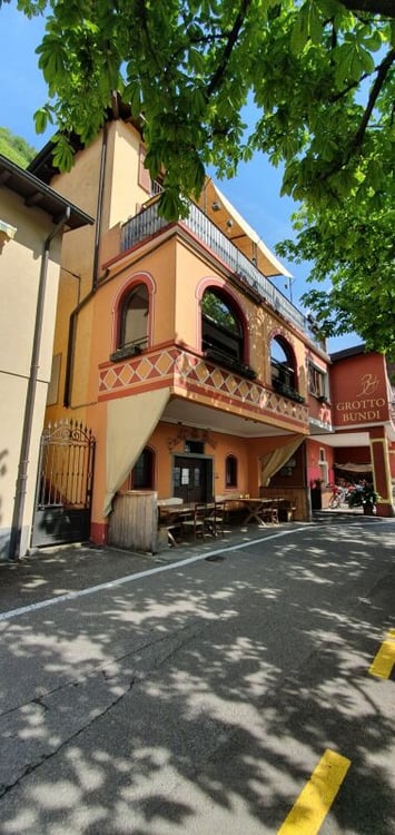Grotto Bundi alle cantine di Mendrisio 21
