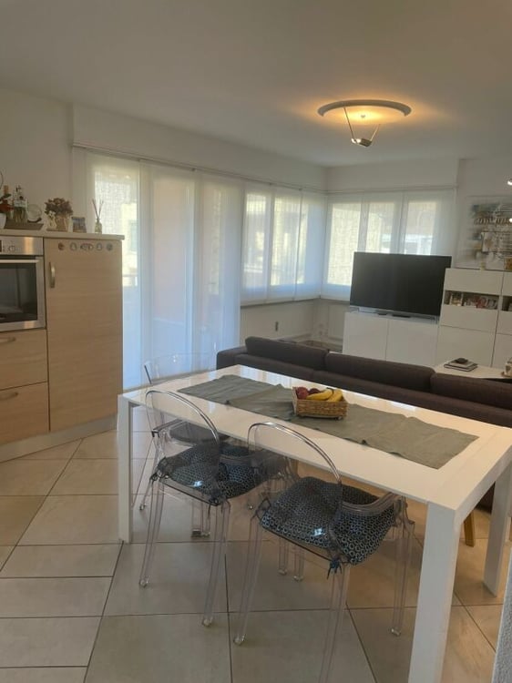 Appartamento luminoso ben strutturato: anche a reddito 12