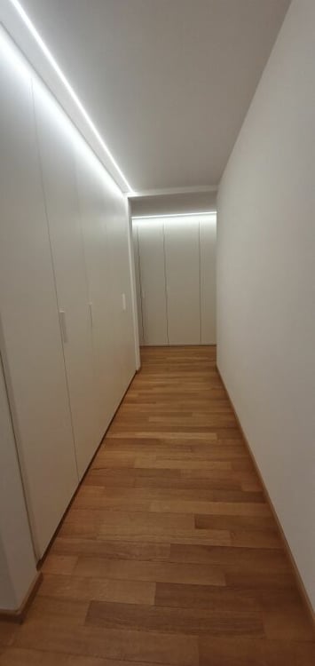 Prestigioso attico di lusso con vista a 360° impareggiabile! 10