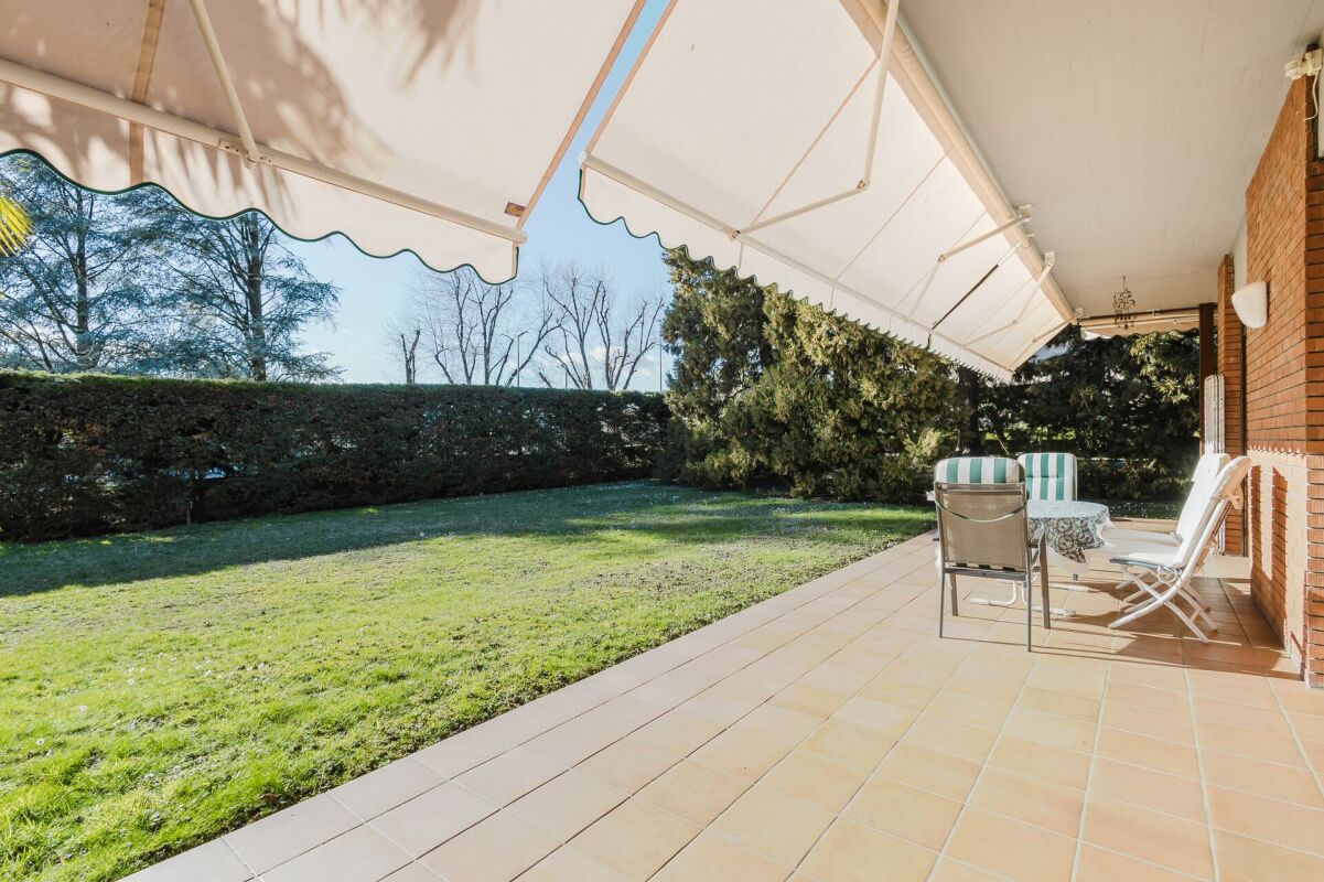 Splendida villa signorile immersa nel verde del proprio parco