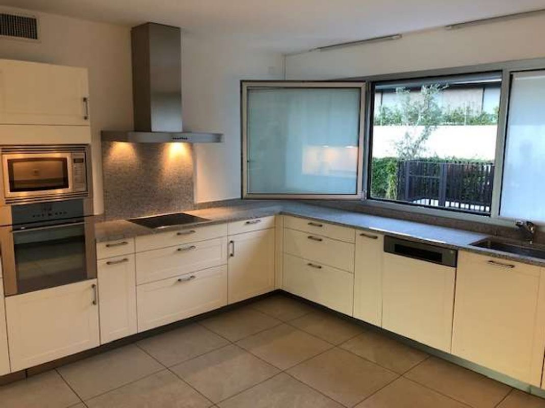 Favoloso e ampio duplex con vista sul Lago di Lugano
