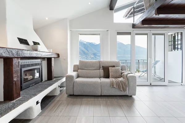 Wunderschöne, möblierte Ferienwohnung mit herrlicher Aussicht 3