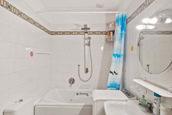 Moderno Duplex 3.5 locali con vasca idromassaggio 10