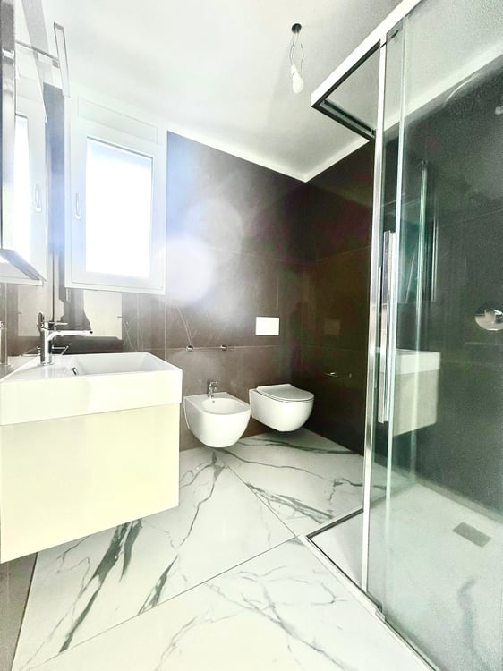 1.5 LOCALI CON TERRAZZA E POSTO AUTO IN GARAGE 9