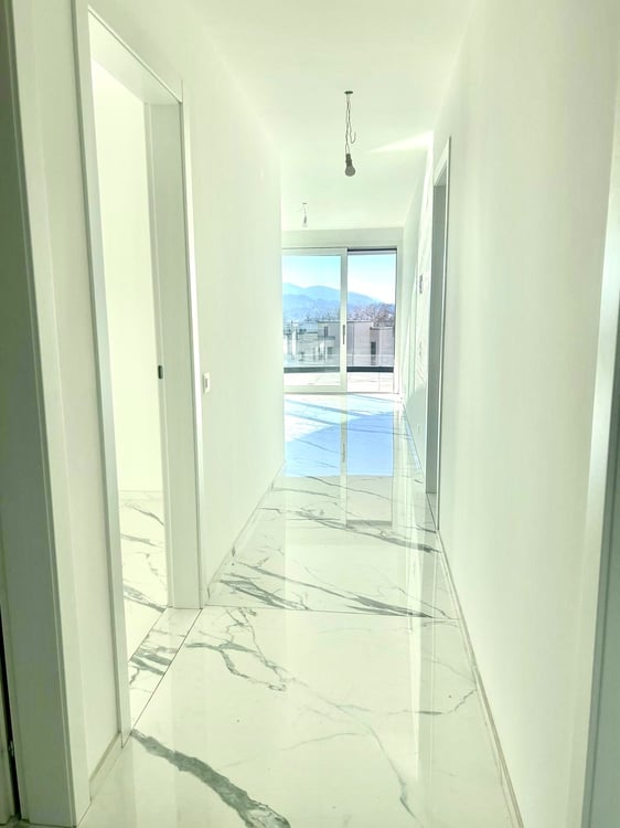 1.5 LOCALI CON TERRAZZA E POSTO AUTO IN GARAGE 10