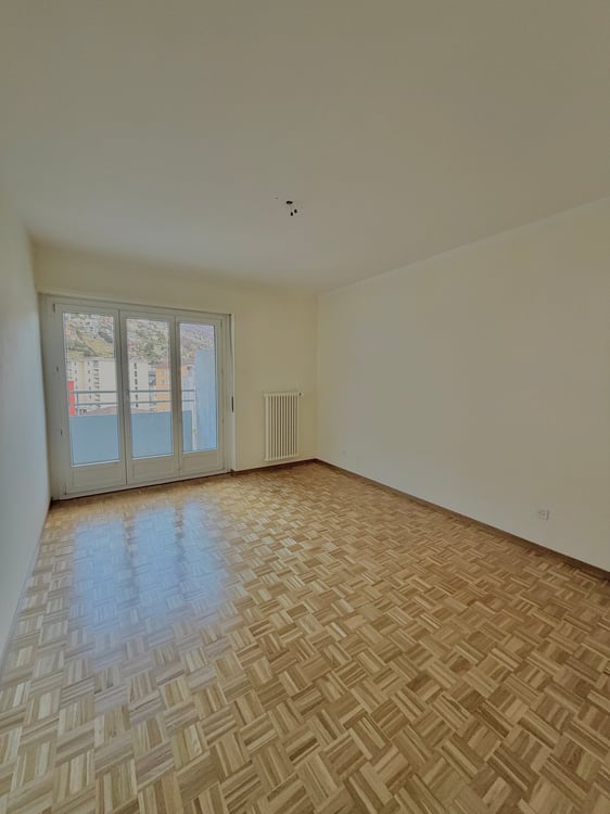 1.5 locali spazioso e luminoso in centro a Locarno 8