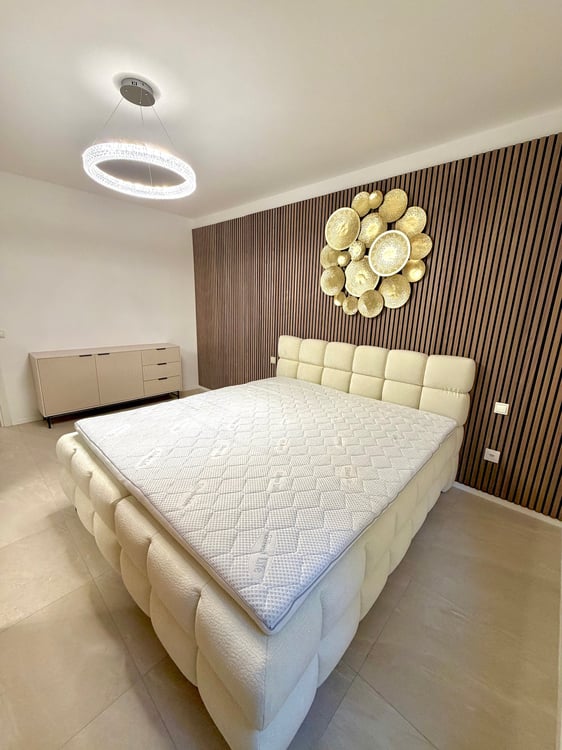 1.5 locali ARREDATO, con ampio GIARDINO a Massagno 1