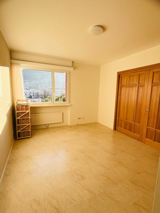 Splendido  1.5 locali ultimo piano con camino, balconi e posto auto 6