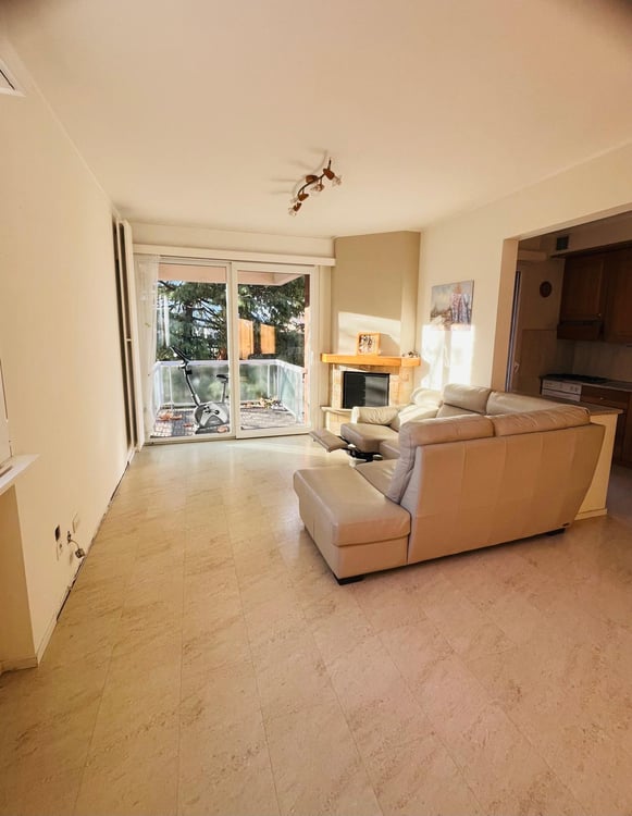 Splendido  1.5 locali ultimo piano con camino, balconi e posto auto 1