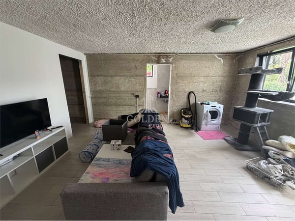 Splendida casa di 5.5 locali con terrazzo panoramico e unità indipende 12