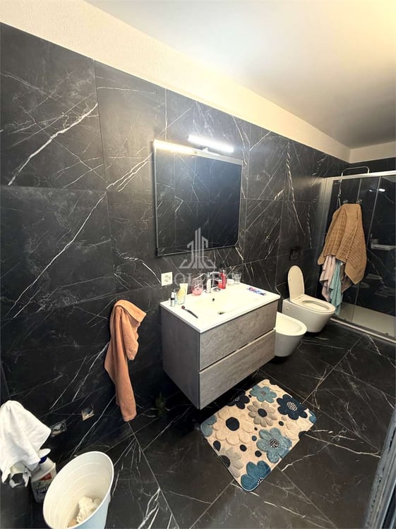 Splendida casa di 5.5 locali con terrazzo panoramico e unità indipende 11