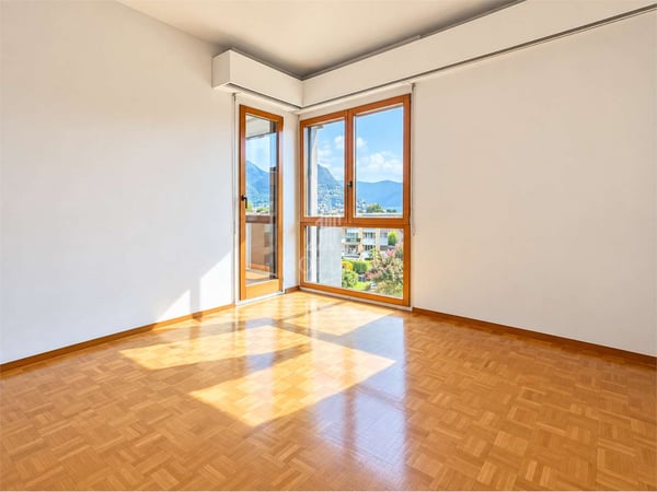Breganzona - 4.5 locali 138 m² al 1 piano, subito disponibile 10