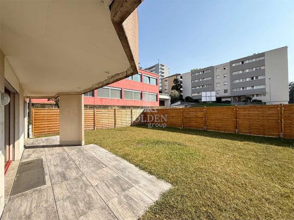 AMPIO 5.5 LOCALI CON GIARDINO PRIVATO A VEZIA 1