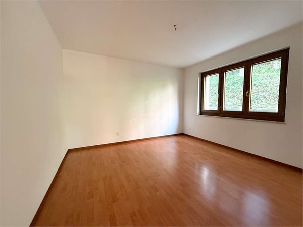AMPIO 3.5 LOCALI CON GIARDINO PRIVATO A VEZIA 13