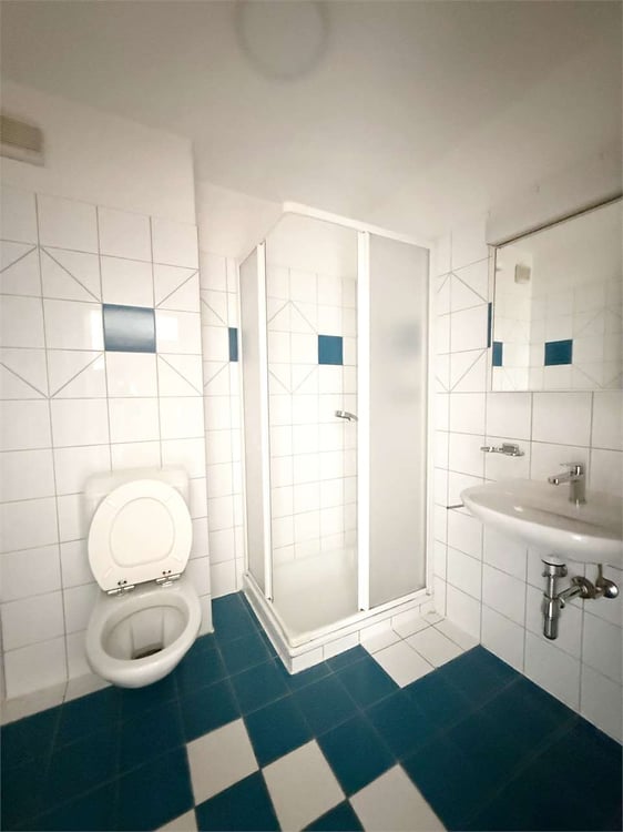 AMPIO 3.5 LOCALI CON GIARDINO PRIVATO A VEZIA 9