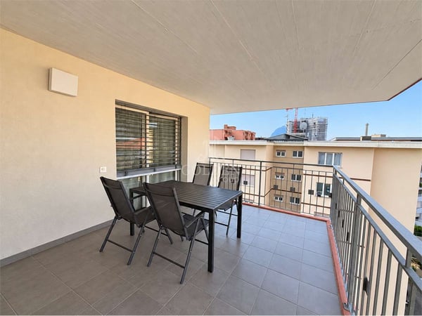 Pregassona: 3.5 locali con balcone, riqualifica esterna inclusa 7
