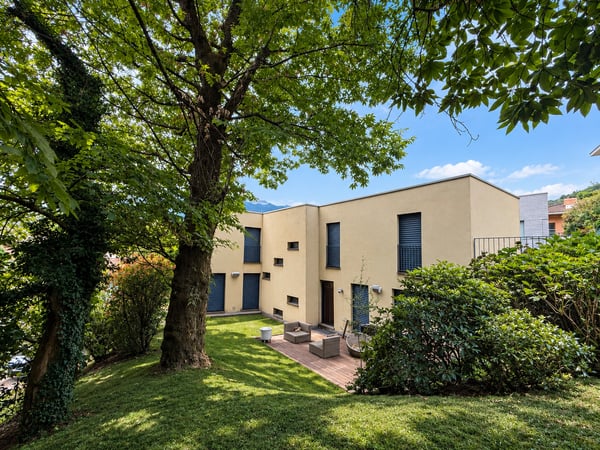 Exclusive Detached Villa with Private Garden and Panoramic Views in Ponte Capriasca