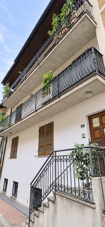 Casa unifamiliare di carattere o investimento da cogliere nel cuore di Collina d’Oro: 10