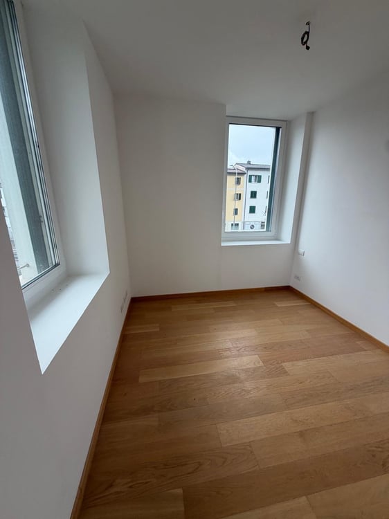 Magliaso – Elegante 3,5 locali immerso nel verde con balcone e posteggio 3